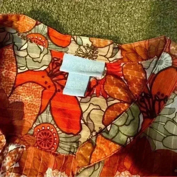 Liz & Me Plus Size Tops Button Down Floral with Front Pockets 5XL - Picture 9 of 9